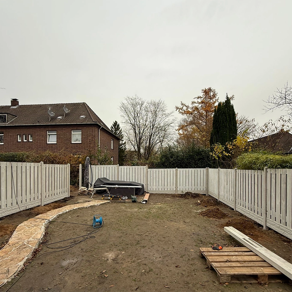 Holz-Beton - Sichtschutz - Red Class Wood